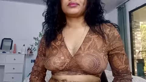 maria441958 online show from 18, 11, 2025