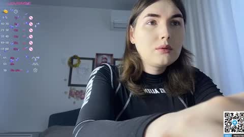 Snapshot of maria_bowie chatting on 15, 1, 2025 Maria online show from 15, 1, 2025