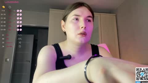 Snapshot of maria_bowie chatting on 10, 9, 2025 Maria online show from 10, 9, 2025
