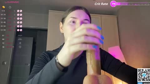 Snapshot of maria_bowie chatting on 8, 10, 2025 Maria online show from 8, 10, 2025