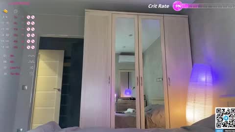 Snapshot of maria_bowie chatting on 27, 10, 2025 Maria online show from 27, 10, 2025