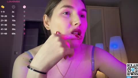 Snapshot of maria_bowie chatting on 23, 4, 2026 Maria online show from 23, 4, 2026
