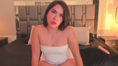 Snapshot of maria_camila00 chatting on 24, 4, 2026 Maria online show from 24, 4, 2026