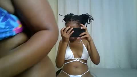 Snapshot of maria_dally chatting on 5, 12, 2024 maria_dally online show from 5, 12, 2024