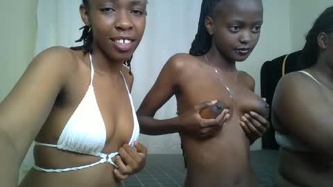 Snapshot of maria_dally chatting on 15, 12, 2024 maria_dally online show from 15, 12, 2024