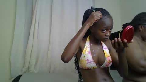 Snapshot of maria_dally chatting on 16, 12, 2024 maria_dally online show from 16, 12, 2024