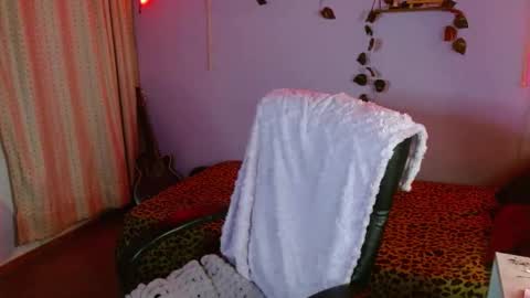 mariaajuana_ online show from 12, 10, 2025