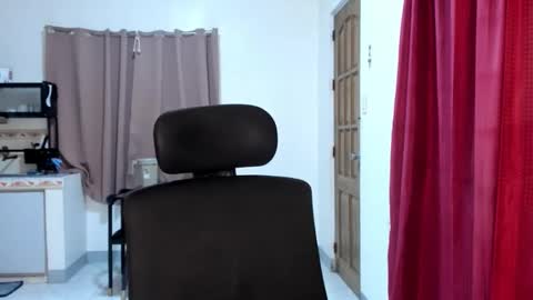 Snapshot of mariacarmi chatting on 10, 9, 2025 mariacarmi online show from 10, 9, 2025