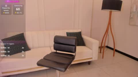 MARIA HERRERA  online show from 11, 12, 2024