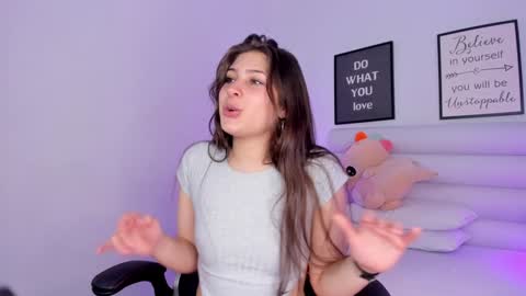 Snapshot of mariam_scott18 chatting on 4, 12, 2024 Mariam online show from 4, 12, 2024