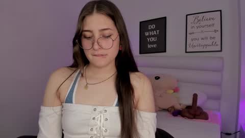 Snapshot of mariam_scott18 chatting on 22, 12, 2024 Mariam online show from 22, 12, 2024