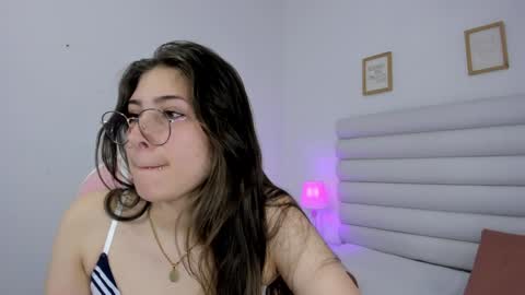 Snapshot of mariam_scott18 chatting on 22, 12, 2024 Mariam online show from 22, 12, 2024