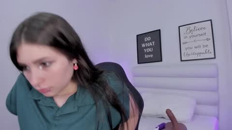 Snapshot of mariam_scott18 chatting on 29, 12, 2024 Mariam online show from 29, 12, 2024
