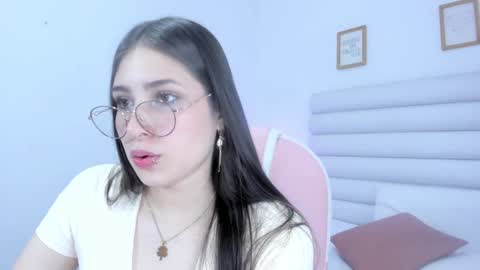 Snapshot of mariam_scott18 chatting on 13, 1, 2025 Mariam online show from 13, 1, 2025