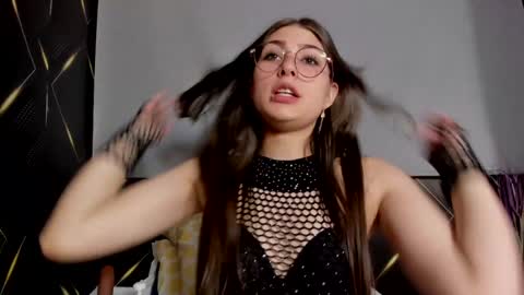 Snapshot of mariam_scott18 chatting on 17, 1, 2025 Mariam online show from 17, 1, 2025