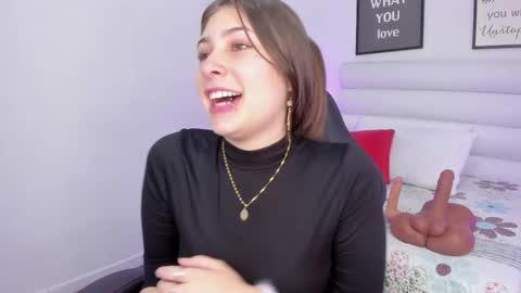 Snapshot of mariam_scott18 chatting on 7, 3, 2025 Mariam online show from 7, 3, 2025