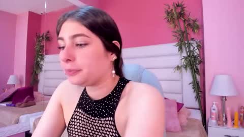 Snapshot of mariam_scott18 chatting on 10, 10, 2025 Mariam online show from 10, 10, 2025