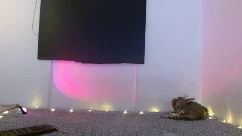 Mariam Calad online show from 2, 1, 2025