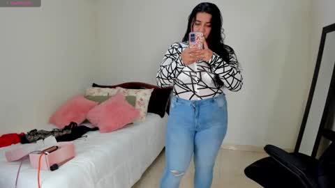 Snapshot of mariamcastillo chatting on 11, 1, 2025 Mariam Castiblanco online show from 11, 1, 2025