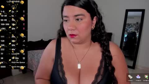 Snapshot of mariamcastillo chatting on 7, 2, 2025 Mariam Castiblanco online show from 7, 2, 2025