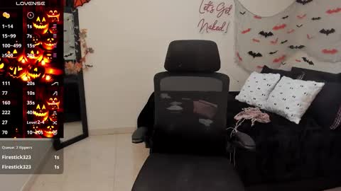 Snapshot of mariamcastillo chatting on 16, 10, 2025 Mariam Castiblanco online show from 16, 10, 2025