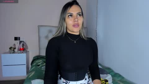 Mariana Roe online show from 6, 1, 2026