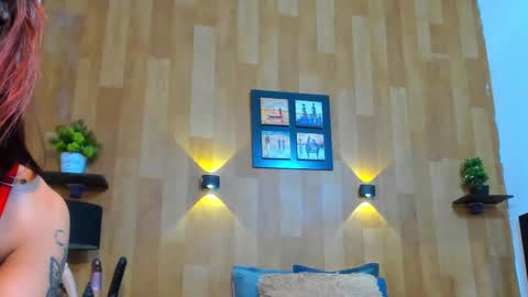 Mariana Angel online show from 11, 2, 2025