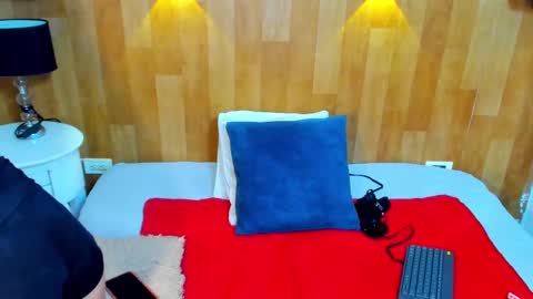 Mariana Angel online show from 7, 3, 2025