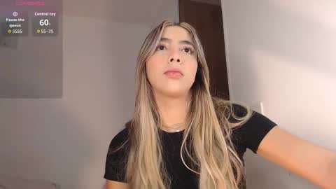 Mariana online show from 21, 10, 2025