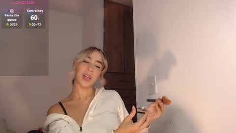 Mariana online show from 3, 12, 2025