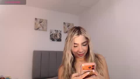 Snapshot of mariana_es chatting on 29, 6, 2026 Mariana online show from 29, 6, 2026