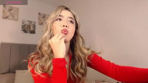 Snapshot of mariana_es chatting on 5, 7, 2026 Mariana online show from 5, 7, 2026