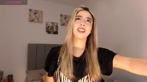 Snapshot of mariana_es chatting on 14, 7, 2026 Mariana online show from 14, 7, 2026