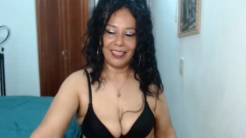 Snapshot of mariana_night chatting on 21, 4, 2026 mariana_night online show from 21, 4, 2026