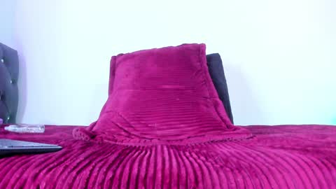 Snapshot of mariana_preciado chatting on 7, 2, 2025 Mariana Preciado online show from 7, 2, 2025