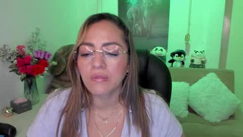 Mariana Lopez online show from 25, 2, 2025