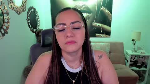 Mariana Lopez online show from 12, 4, 2026