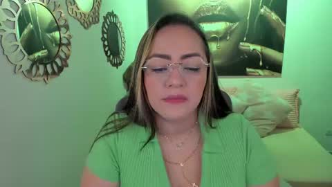 Snapshot of marianalopez81 chatting on 12, 7, 2026 Mariana Lopez online show from 12, 7, 2026
