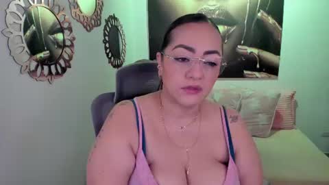 Snapshot of marianalopez81 chatting on 14, 7, 2026 Mariana Lopez online show from 14, 7, 2026