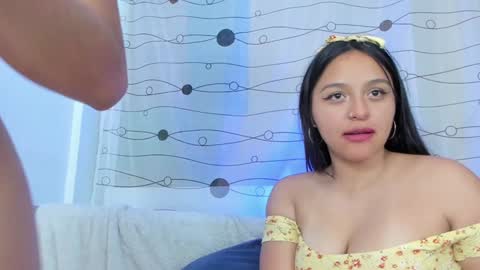 Snapshot of marianavargas20 chatting on 20, 1, 2025 Mariana Vargas online show from 20, 1, 2025