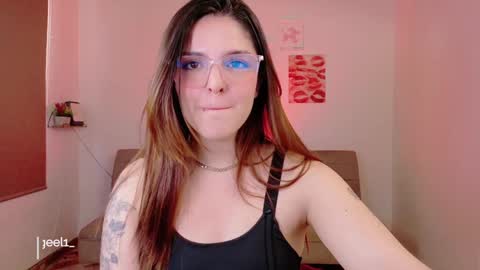 mariangeel_ online show from 28, 1, 2025