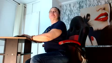 Snapshot of mariani_smith chatting on 16, 9, 2025 Mariani online show from 16, 9, 2025