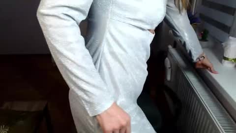 marianika online show from 6, 2, 2025