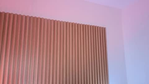 Marian Love  online show from 6, 11, 2025