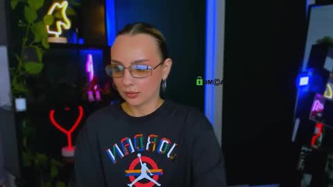 Snapshot of marianna_gray chatting on 10, 4, 2026 marianna gray online show from 10, 4, 2026