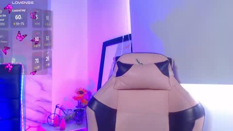 Snapshot of mariannagp chatting on 9, 7, 2026 Marian online show from 9, 7, 2026