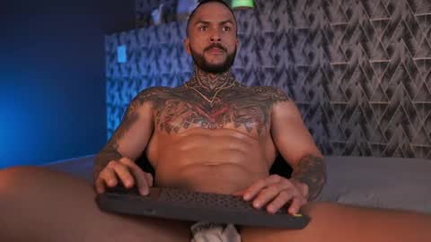 Snapshot of mariano_costa chatting on 5, 1, 2025 Mariano Costa online show from 5, 1, 2025