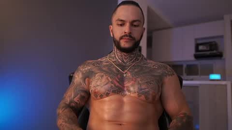 Snapshot of mariano_costa chatting on 28, 1, 2025 Mariano Costa online show from 28, 1, 2025