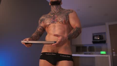 Snapshot of mariano_costa chatting on 2, 2, 2025 Mariano Costa online show from 2, 2, 2025