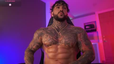 Snapshot of mariano_costa chatting on 2, 10, 2025 Mariano Costa online show from 2, 10, 2025